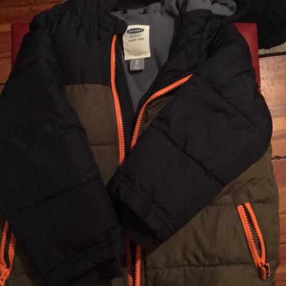 Old Navy bubble coat - Picture 1 of 2